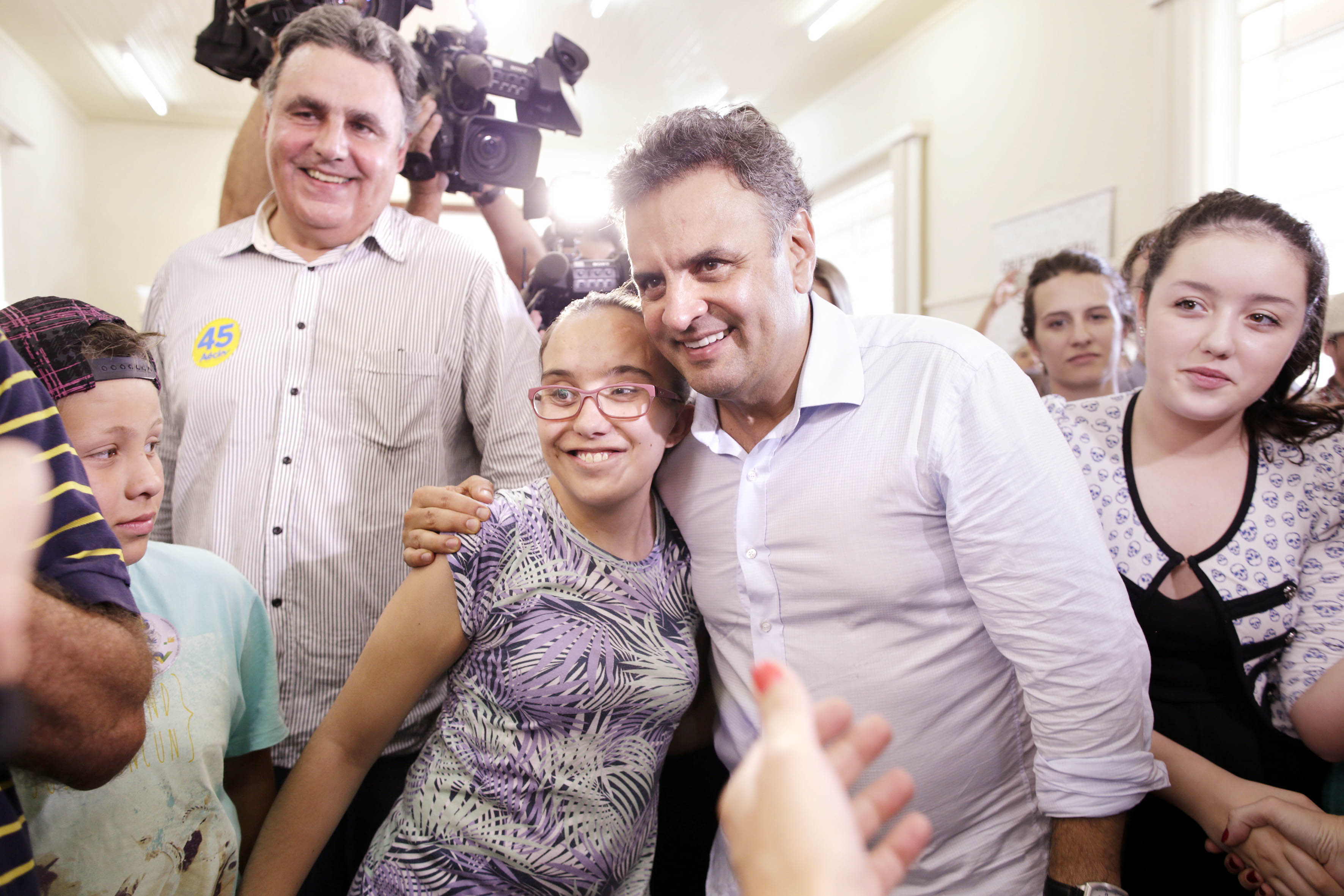 aecio_apaes_curitiba_igoestrela_111