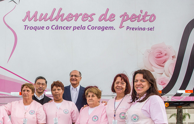 mulheres de peito geraldo